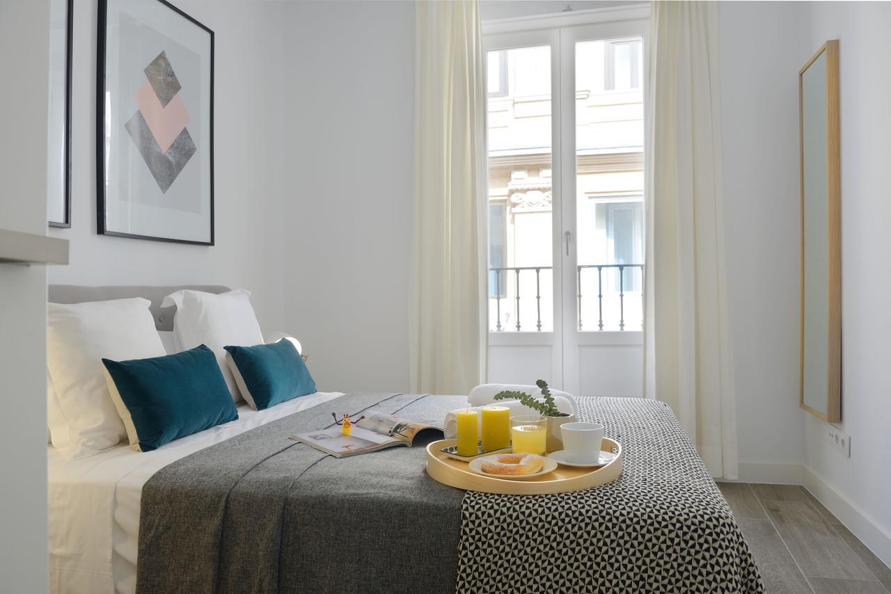 Nqn Aparts & Suites Madrid Kültér fotó