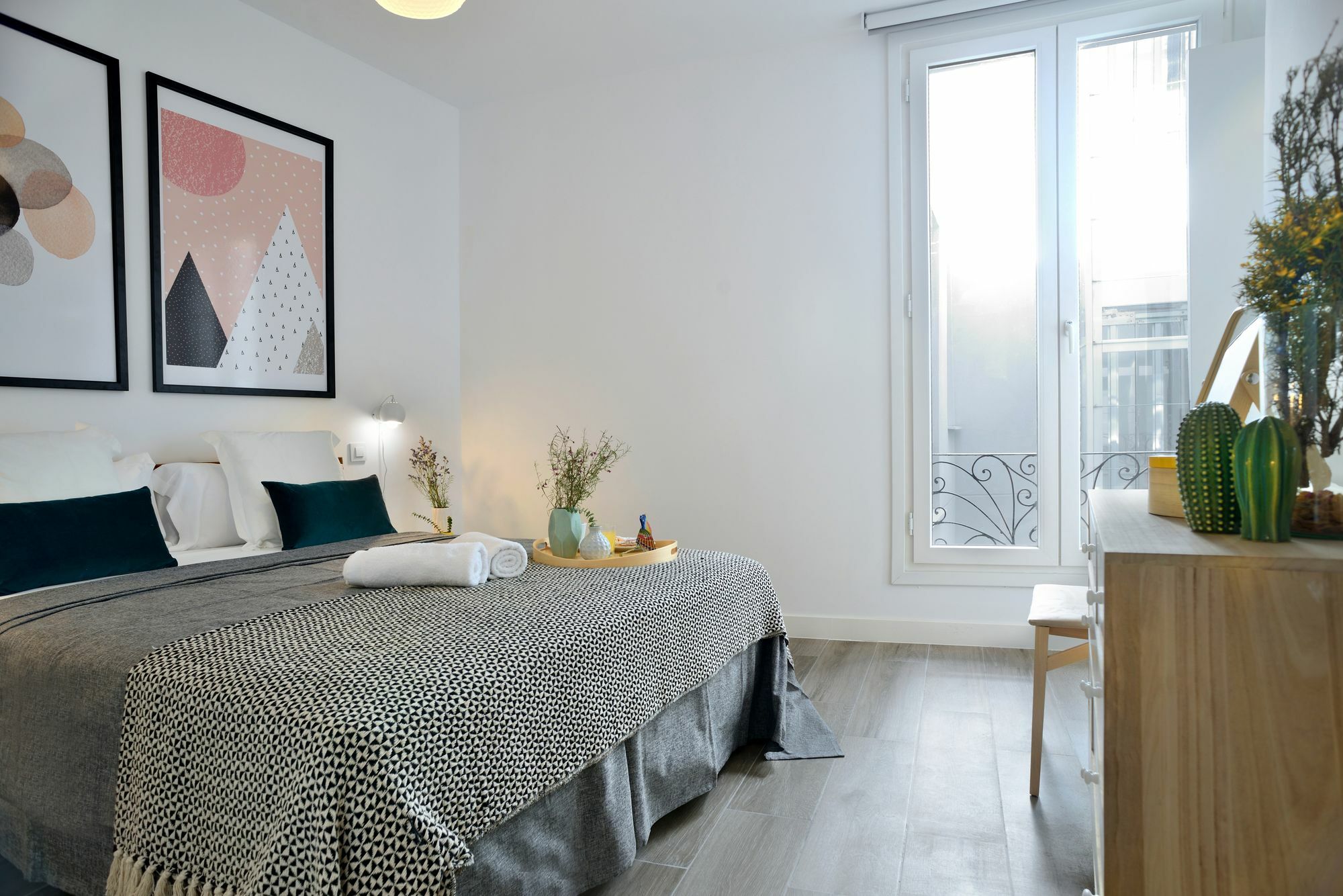 Nqn Aparts & Suites Madrid Kültér fotó